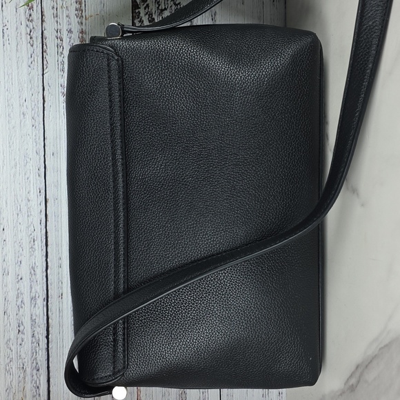 KATE SPADE BLACK PEBBLED LEATHER FLAP SHOULDER‎ CRPSSBODY BAG GUC - Picture 5 of 9